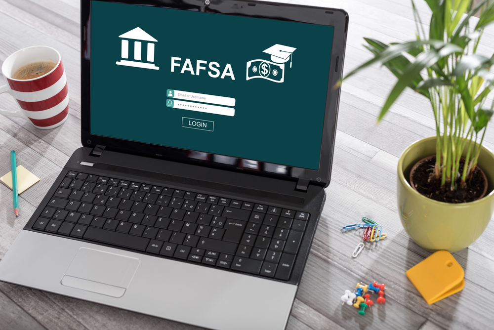 Financial Aid Deadlines and Filling Out the FAFSA